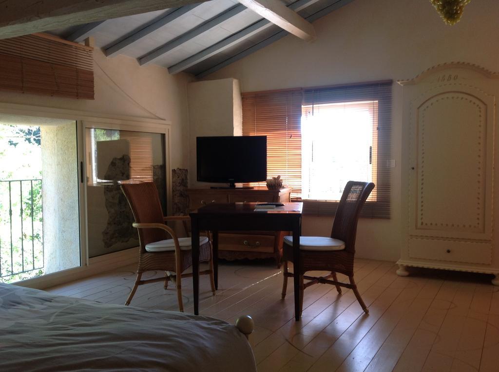 Maison D'Hotes Les Chambres De Mon Moulin Pégomas Room photo