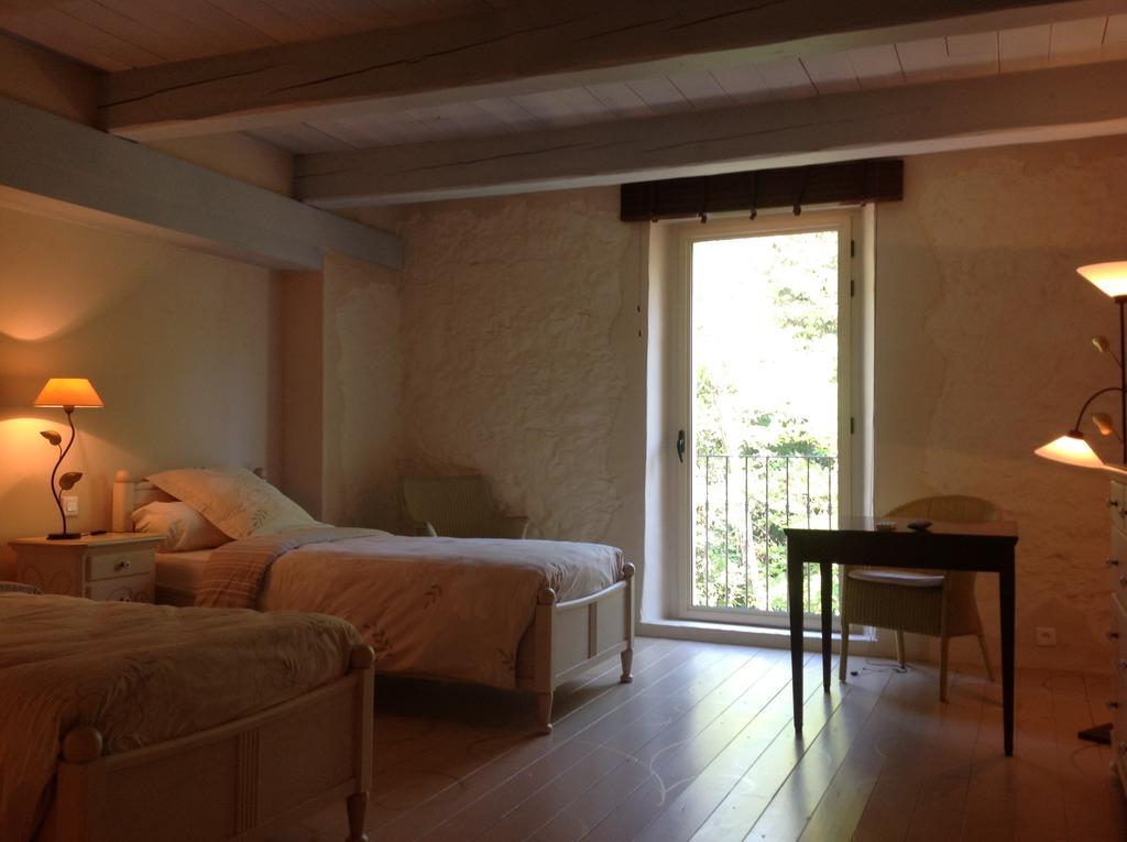 Maison D'Hotes Les Chambres De Mon Moulin Pégomas Room photo