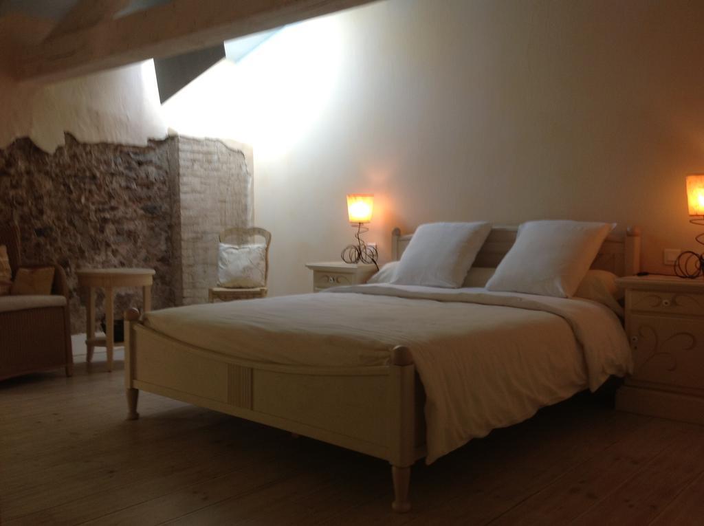 Maison D'Hotes Les Chambres De Mon Moulin Pégomas Room photo